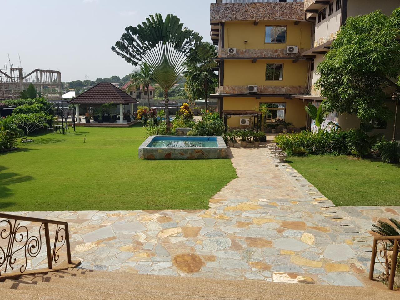 Sweet Garden Hotel Kumasi Exterior foto